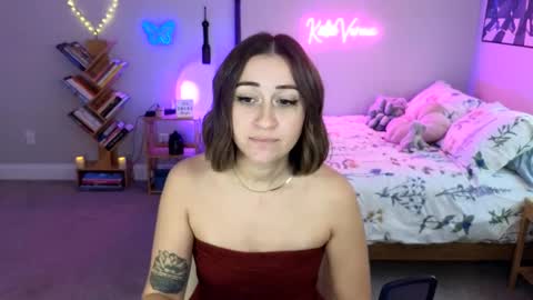 Katie Verona online show from 01.26.25