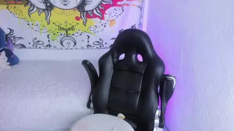 Kati  online show from 04.15.26