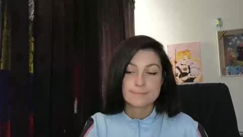 Snapshot of katlopez19 chatting on 09.09.25 katalina online show from 09.09.25