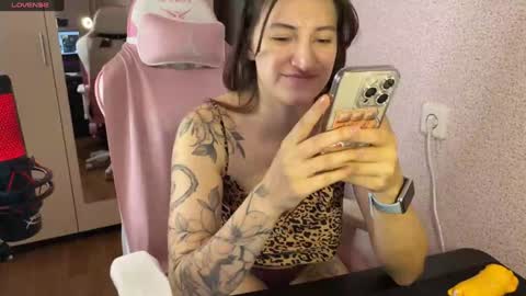   naked in pvt show 100 tk online show from 01.20.25