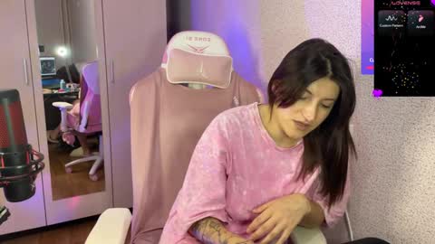   naked in pvt show 100 tk online show from 01.21.25