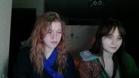 katrine_ine online show from 10.31.25