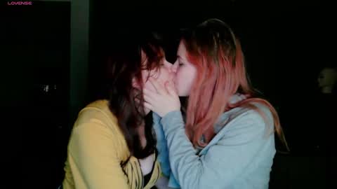 katrine_ine online show from 11.06.25