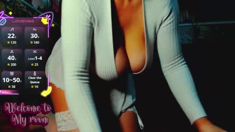 KatrineDenev online show from 12.16.25