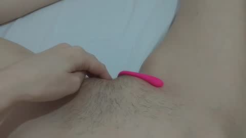 Snapshot of katrinna_arinna chatting on 01.09.25 katrina dont forget to give me thumbs up online show from 01.09.25