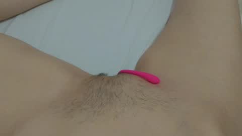 Snapshot of katrinna_arinna chatting on 01.20.25 katrina dont forget to give me thumbs up online show from 01.20.25