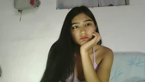 Snapshot of katrushca24 chatting on 02.13.25 kat online show from 02.13.25