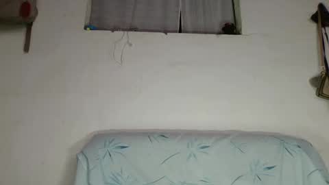 Snapshot of katrushca24 chatting on 02.25.25 kat online show from 02.25.25