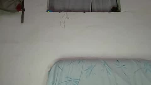 Snapshot of katrushca24 chatting on 03.05.25 kat online show from 03.05.25