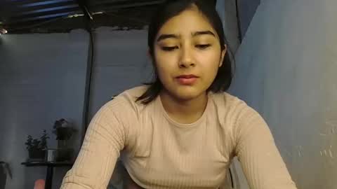 Snapshot of katrushca24 chatting on 09.17.25 kat online show from 09.17.25