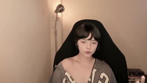 Snapshot of katsurotaro chatting on 12.04.24 katsuro online show from 12.04.24