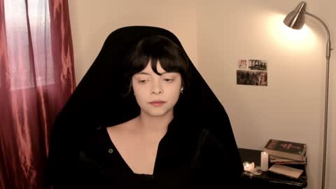 Snapshot of katsurotaro chatting on 12.18.24 katsuro online show from 12.18.24