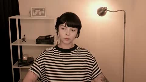 Snapshot of katsurotaro chatting on 10.22.25 katsuro online show from 10.22.25