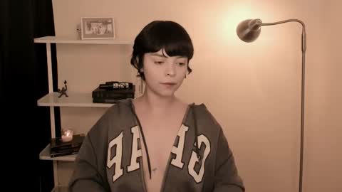 Snapshot of katsurotaro chatting on 10.23.25 katsuro online show from 10.23.25