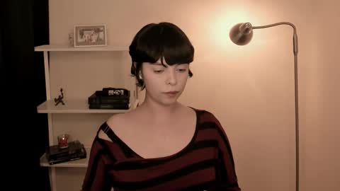 Snapshot of katsurotaro chatting on 10.31.25 katsuro online show from 10.31.25