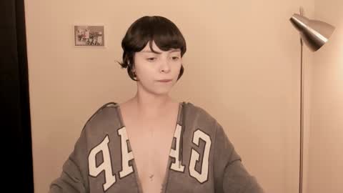 Snapshot of katsurotaro chatting on 12.19.25 katsuro online show from 12.19.25