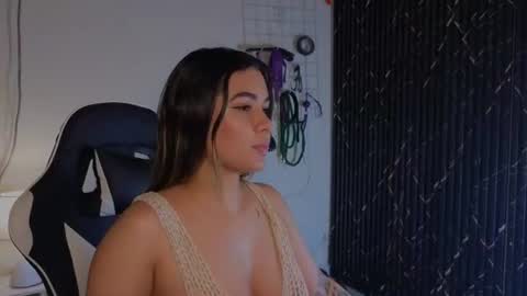 Snapshot of katt_bdsm chatting on 06.10.26 Katt online show from 06.10.26