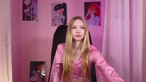 Snapshot of katt_yy chatting on 02.01.25 katt_yy online show from 02.01.25