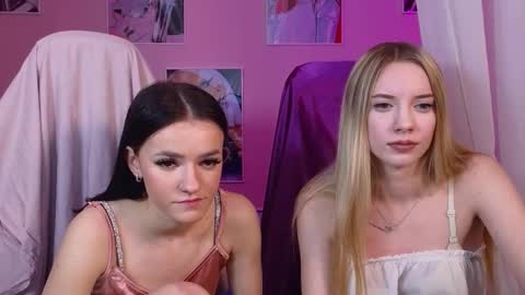 Snapshot of katt_yy chatting on 02.04.25 katt_yy online show from 02.04.25