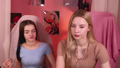 Snapshot of katt_yy chatting on 09.09.25 katt_yy online show from 09.09.25