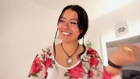 katta_ossa online show from 01.08.25