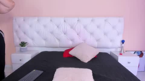 Katte online show from 11.25.25