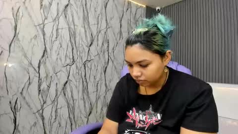 katteyes_ online show from 04.14.26