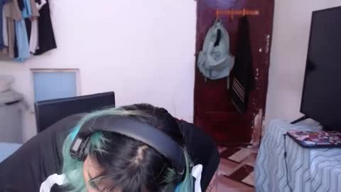 katteyes_ online show from 05.12.26