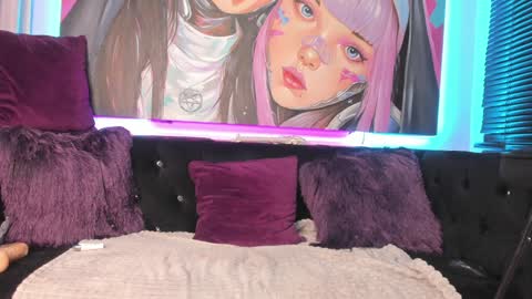 Snapshot of kattia_deluchi chatting on 01.13.25 Katiia online show from 01.13.25