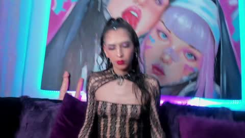 Snapshot of kattia_deluchi chatting on 01.19.25 Katiia online show from 01.19.25