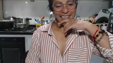 Snapshot of kattleyagray chatting on 02.02.26 KattleyaGrey online show from 02.02.26