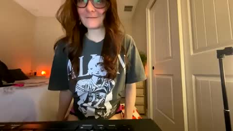 Snapshot of kattnip44 chatting on 10.12.25 Josie live show Tuesday Wednesday and Thursday online show from 10.12.25