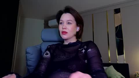 Goddess Katy            VACATION  online show from 11.13.25