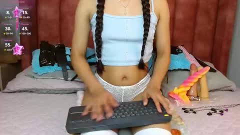 Snapshot of katty_berry_ chatting on 09.20.25 Arianna online show from 09.20.25