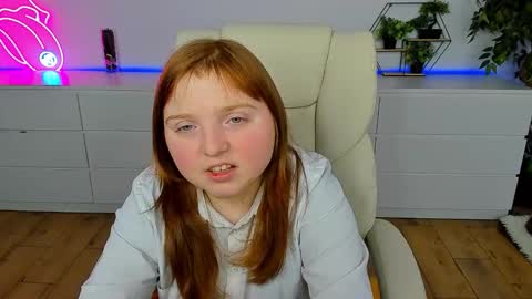 Snapshot of katty_rose8 chatting on 02.12.26 Katty online show from 02.12.26