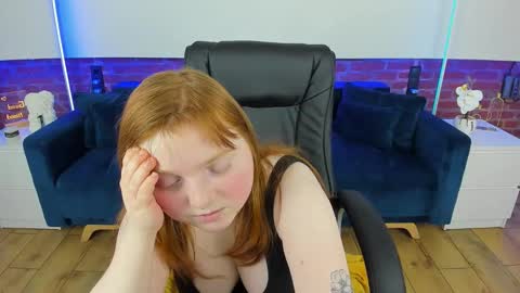 Snapshot of katty_rose8 chatting on 02.14.26 Katty online show from 02.14.26