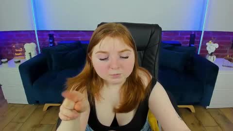 Snapshot of katty_rose8 chatting on 02.28.26 Katty online show from 02.28.26