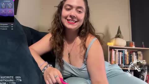 Snapshot of katxxgolding chatting on 11.04.25 Princesse Kat online show from 11.04.25