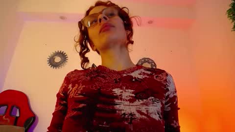 Katy Van online show from 11.21.25