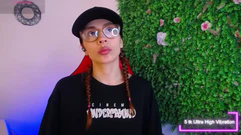 Snapshot of katy_van chatting on 01.18.26 Katy Van online show from 01.18.26