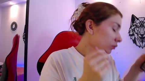 Snapshot of katy_van chatting on 02.02.26 Katy Van online show from 02.02.26