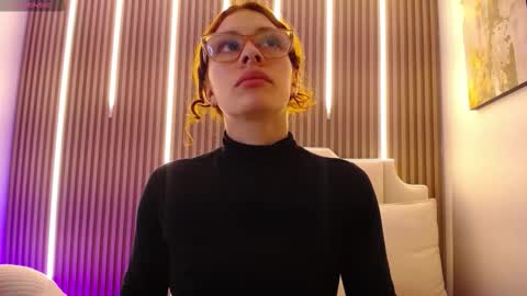 Snapshot of katy_van chatting on 02.19.26 Katy Van online show from 02.19.26