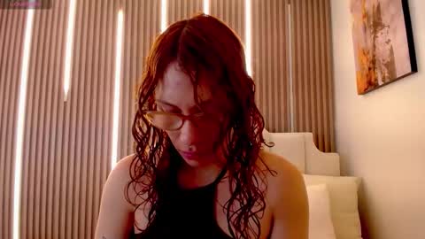 Snapshot of katy_van chatting on 03.01.26 Katy Van online show from 03.01.26