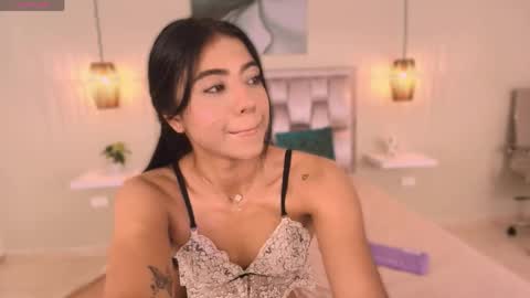 Snapshot of katya_rogerss chatting on 05.17.26 katya online show from 05.17.26