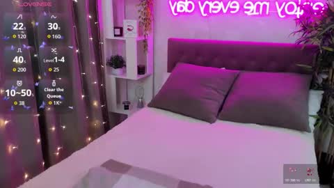 Snapshot of katyaneilson chatting on 02.19.26 Kate online show from 02.19.26