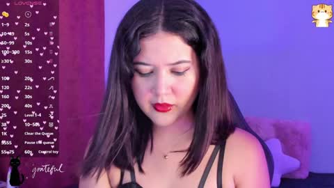 Snapshot of katyivanov chatting on 02.01.25 Katya online show from 02.01.25