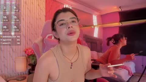 Snapshot of katyparisi chatting on 02.09.26 Katy Parisi online show from 02.09.26