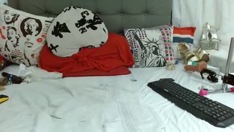 Katy online show from 04.15.26