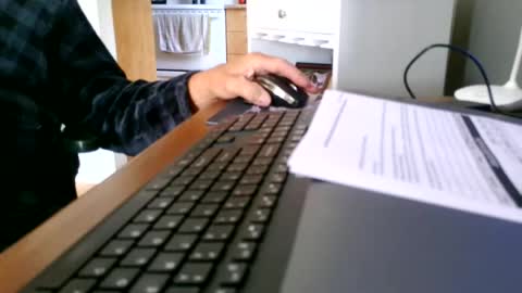 Snapshot of kawa98karbu chatting on 06.22.26 kawa98karbu online show from 06.22.26