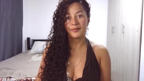  Khawit  online show from 11.10.25